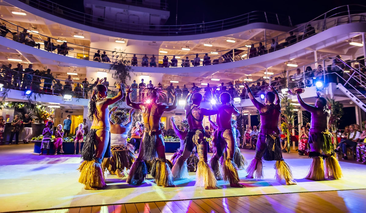 Danses traditionnelles à bord, Aranui 5