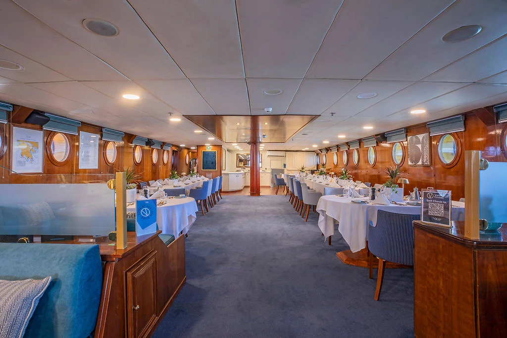 Restaurant, M/S Galileo