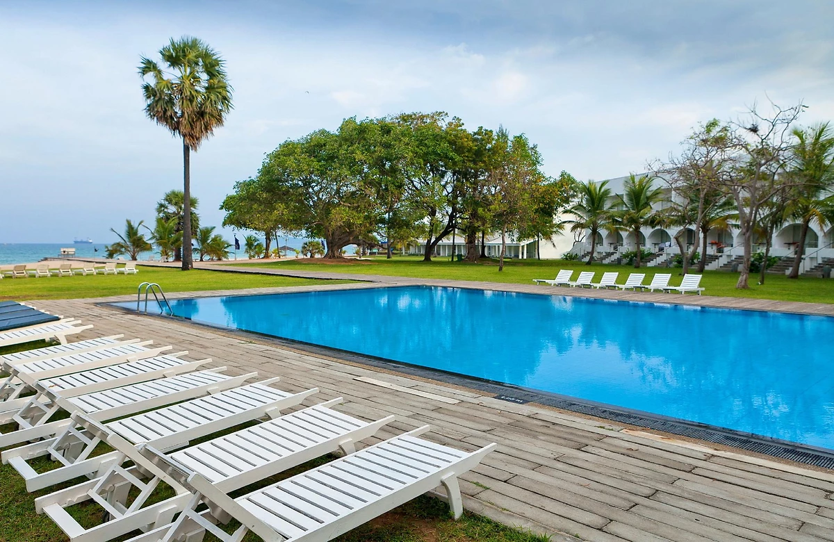 Piscine, Trinco Blu by Cinnamon