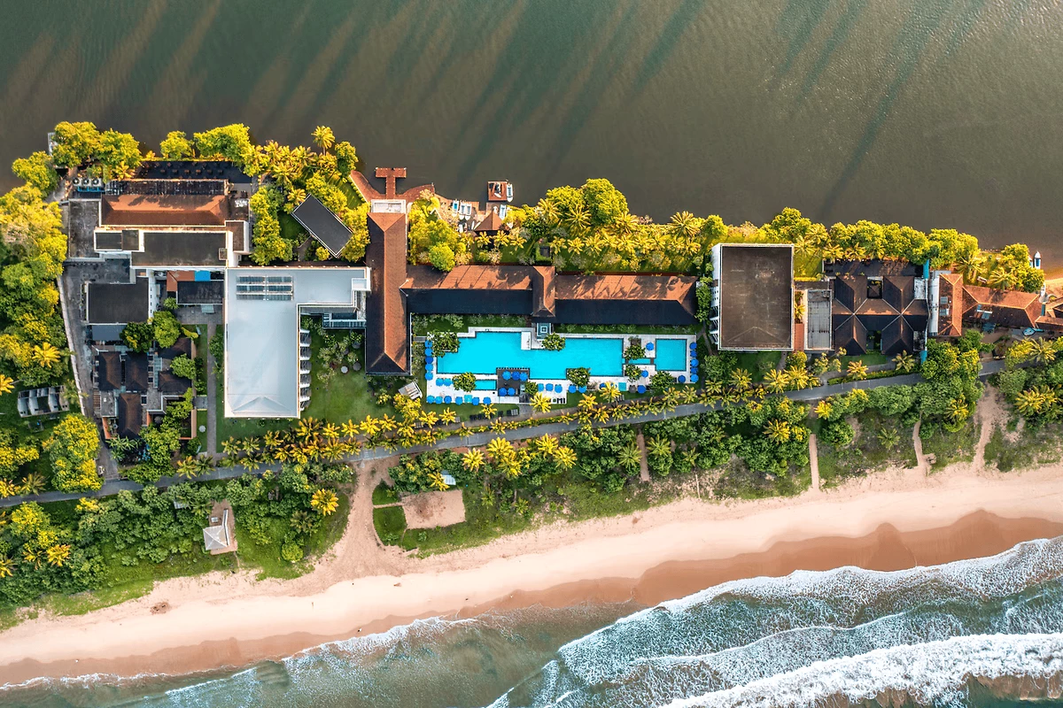 Vue aérienne du NH Bentota Ceysands Resort