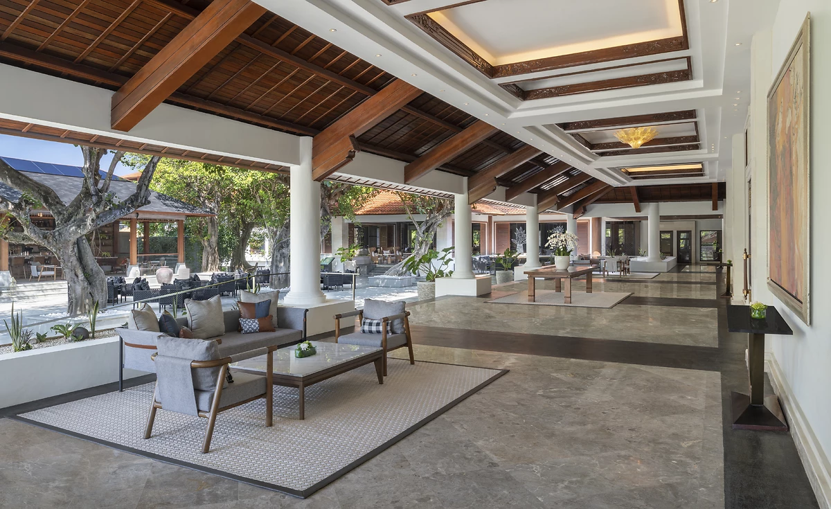 Lounge, The Laguna, a Luxury Collection Resort & Spa