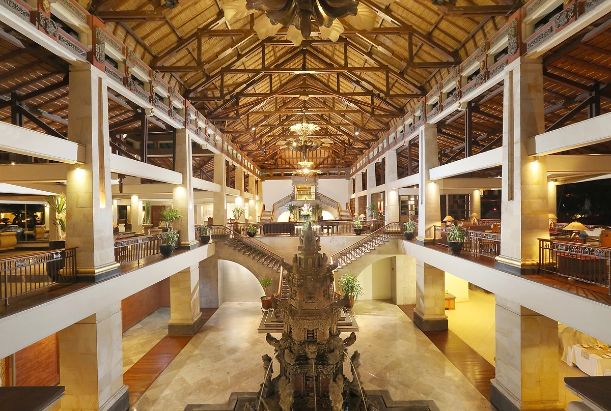 Entrée, Nusa Dua Beach Hotel & Spa, Bali