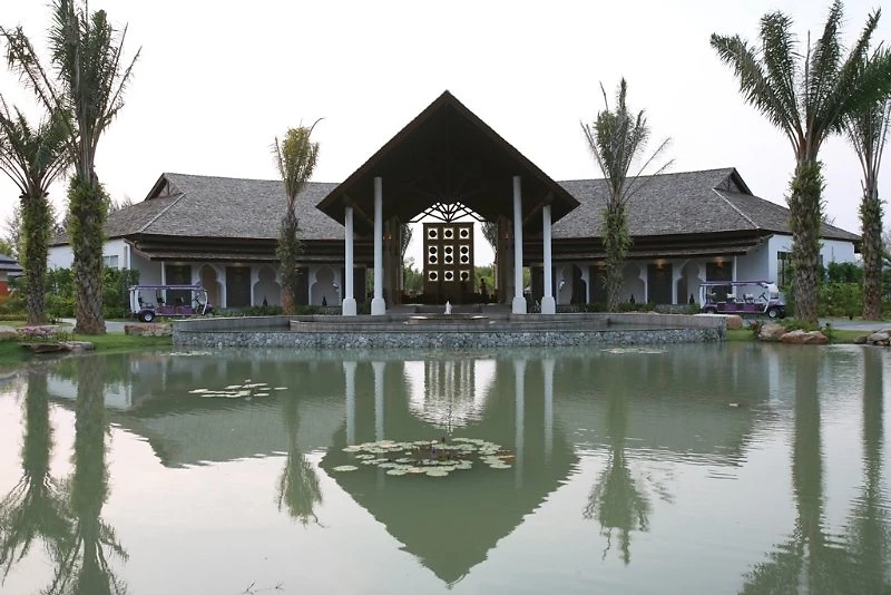 Entrée, Ananea Beyond Khao Lak