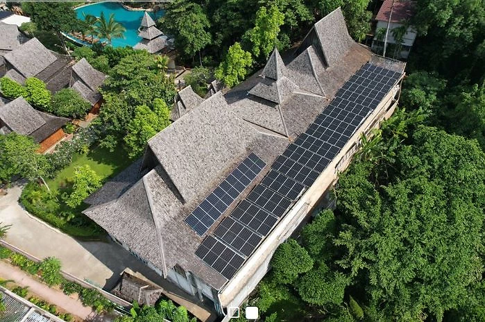 Infrastructure photovoltaïque, Santhiya Koh Yao Yai Resort & Spa, Koh Yao Yai, Thaïlande