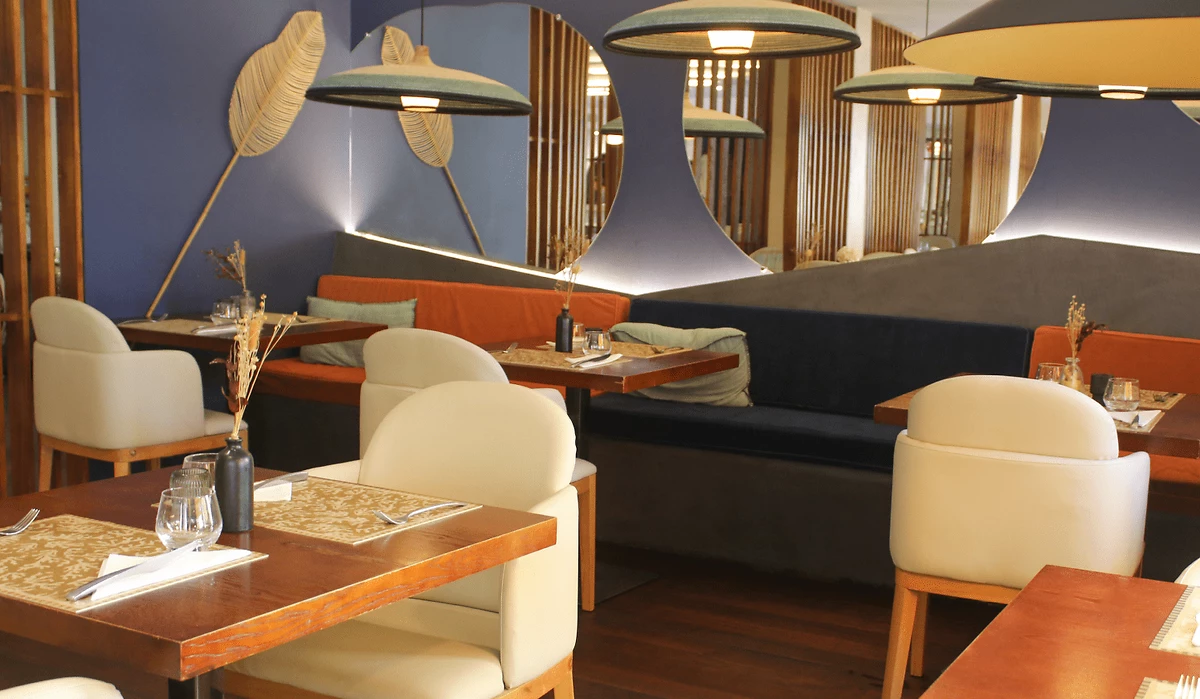 Restaurant, Le Battant des Lames, Saint-Pierre, La Réunion