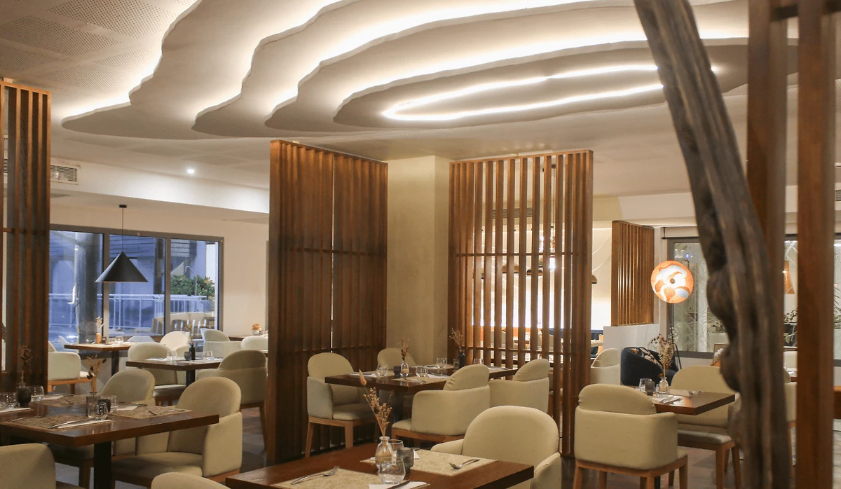 Restaurant, Le Battant des Lames, Saint-Pierre, La Réunion