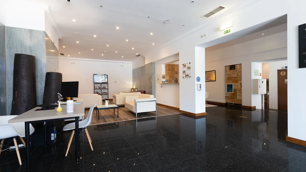 Lounge, Legendary Porto Hotel, Porto, Portugal