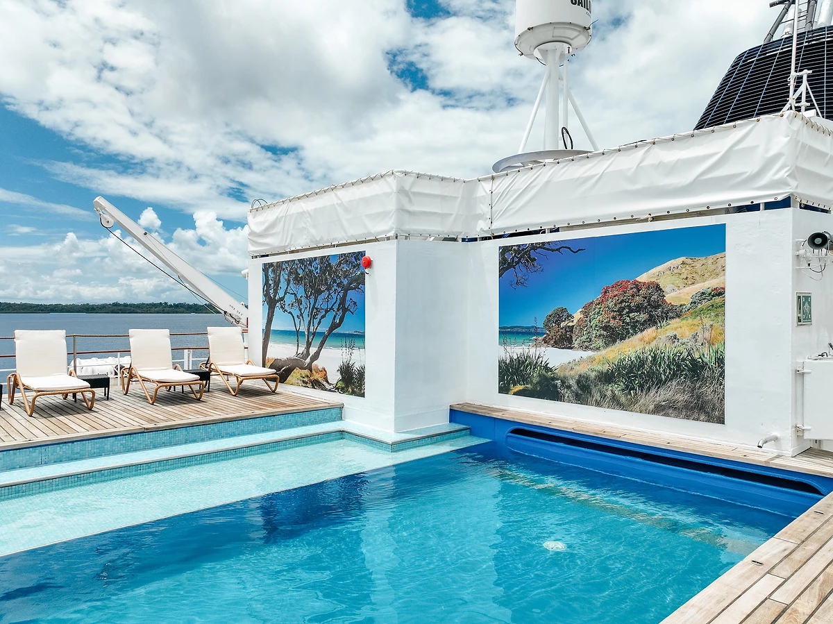 Piscine, Heritage Adventurer