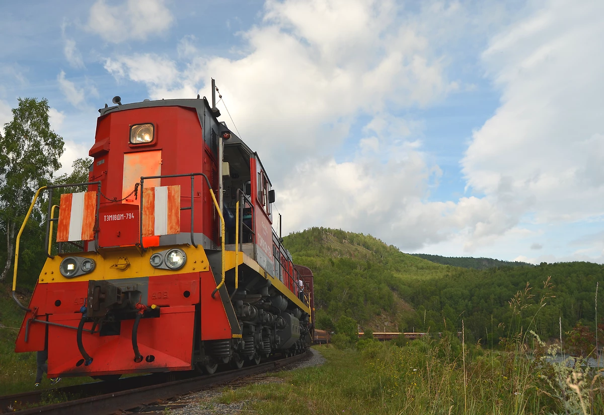 Transsibérien le long du lac Baïkal, Russie