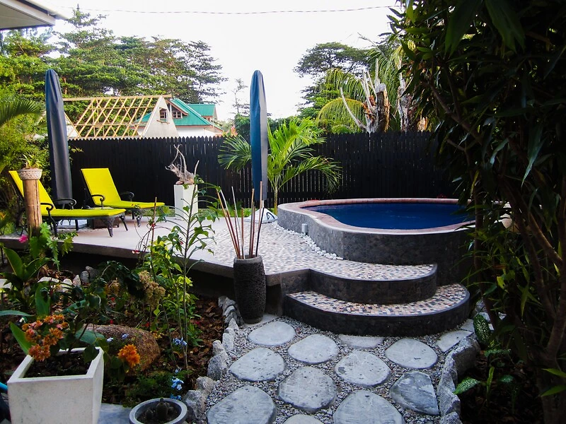 Piscine, Maison Charme De L'ile