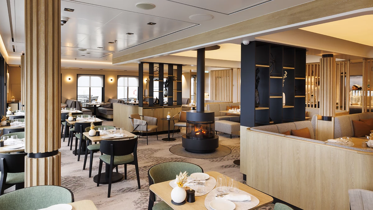 Club Lounge