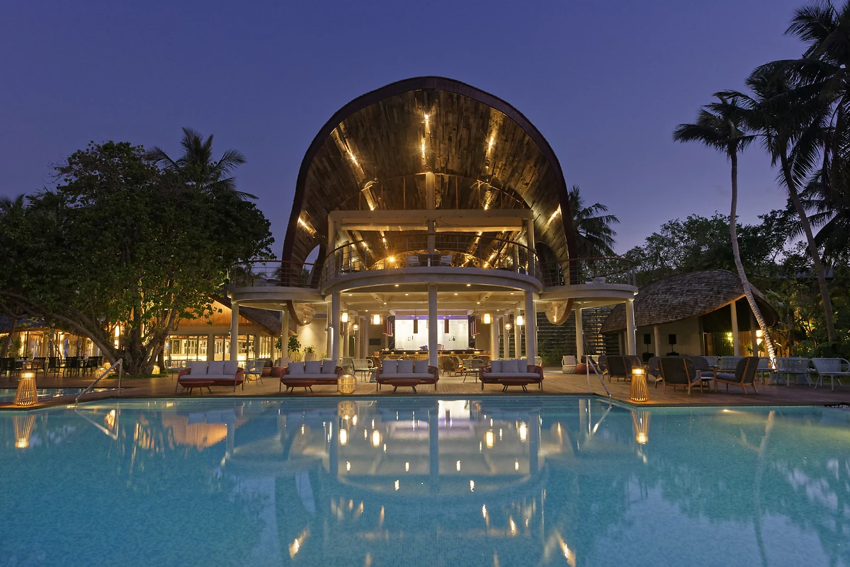 Edgewater Restaurant, Outrigger Maldives Maafushivaru Resort, Maldives