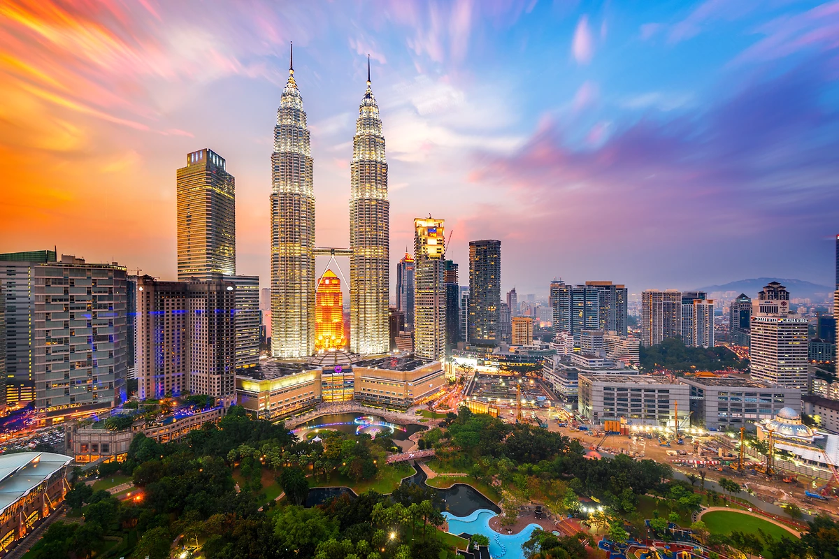 Vue sur la ville et les tours jumelle (Petronas twin towers), Kuala Lumpur, Malaisie