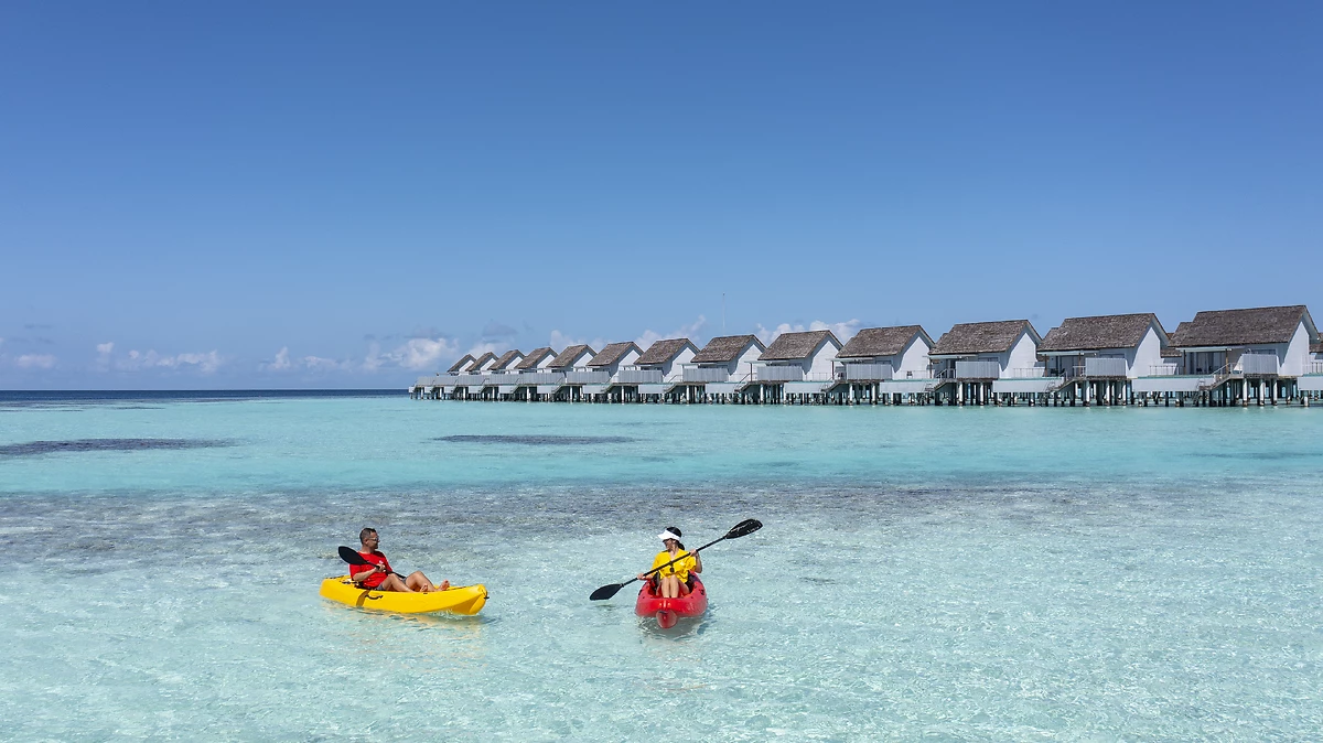 Kayak, Outrigger Maldives Maafushivaru Resort, Maldives