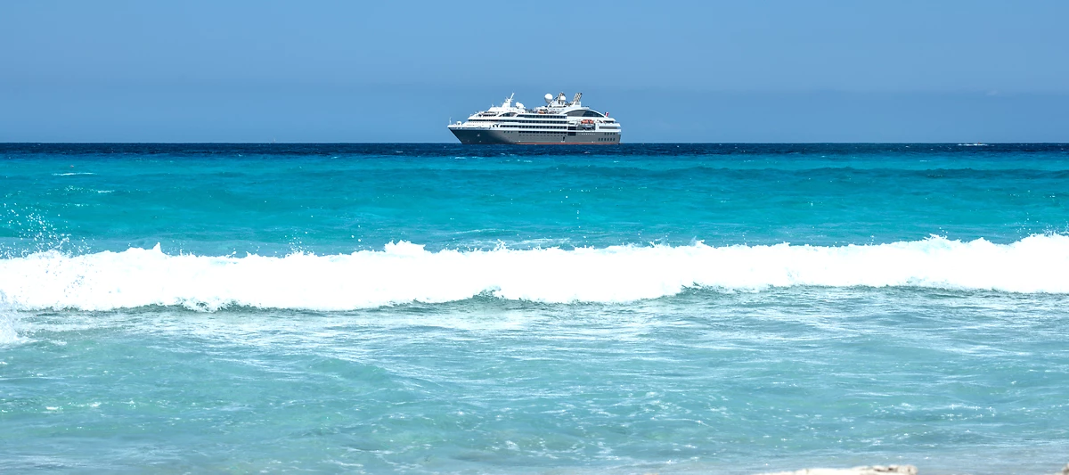 L'Austral, Les Sisterships