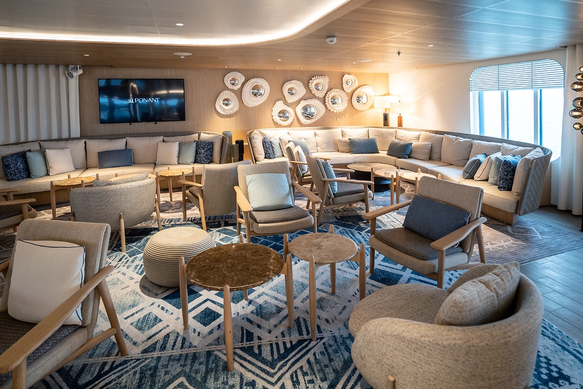 Lounge, Le Jacques-Cartier, Les explorers