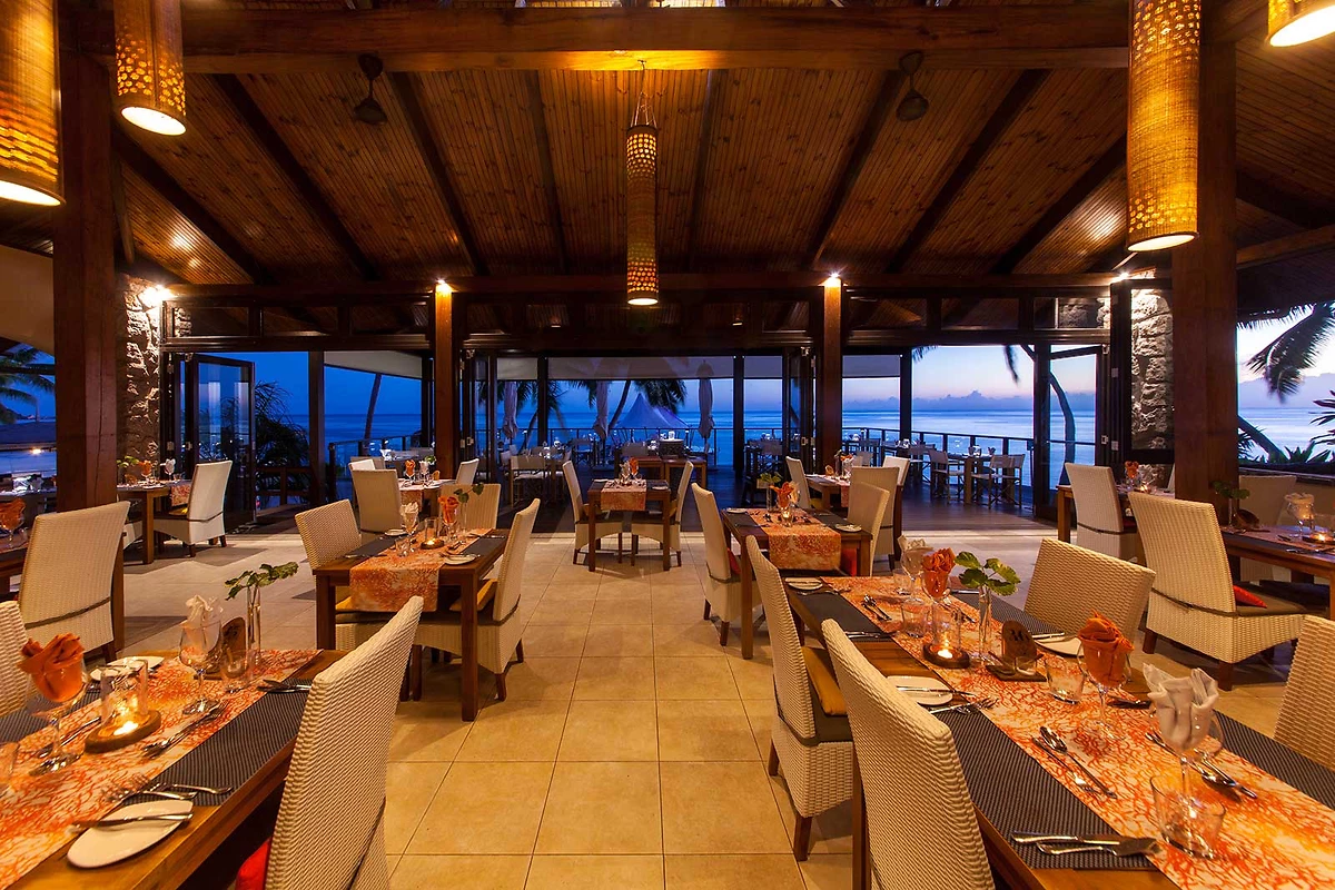 Restaurant, Coco de Mer & Black Parrot Suites, Seychelles