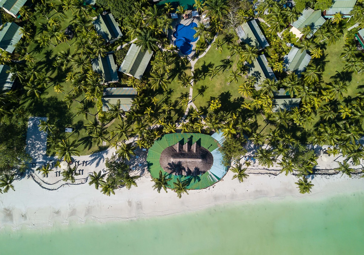 Vue aérienne du St Pierre Beach Restaurant, Paradise Sun, Seychelles