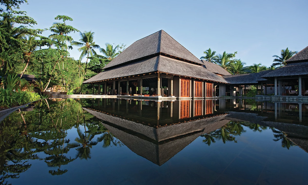 Zee Bar, Constance Ephelia Seychelles, Seychelles