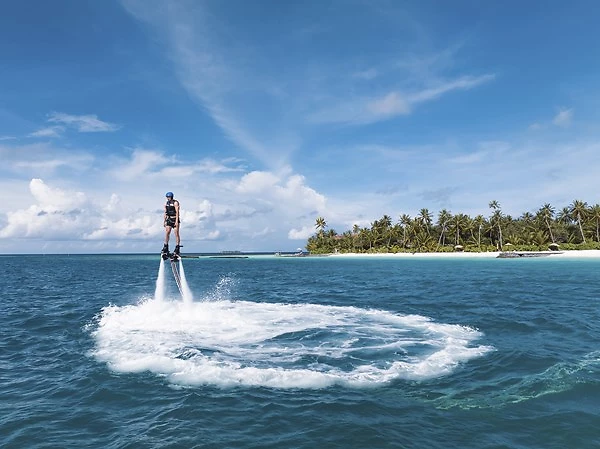 Sports nautiques, Constance Halaveli, Atoll d'Ari, Maldives
