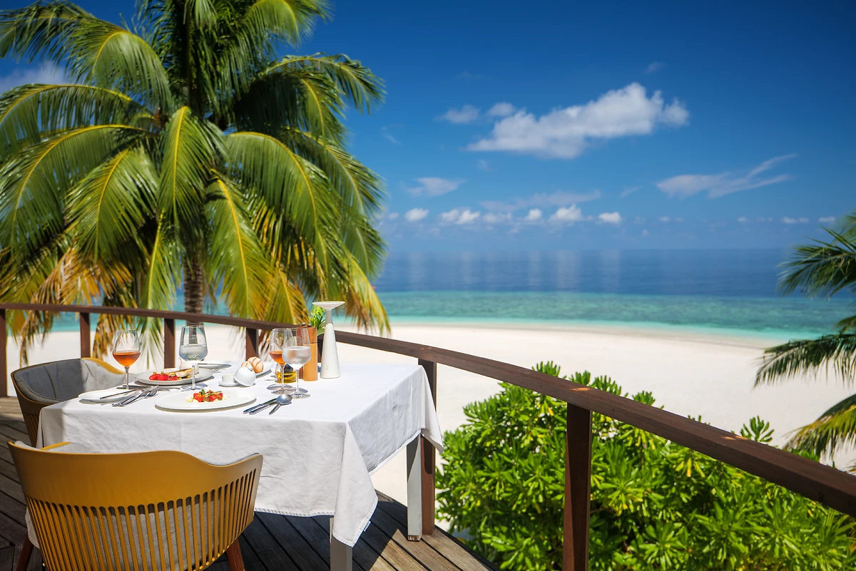Terrasse du Olive Restaurant, Kandolhu Maldives, Maldives
