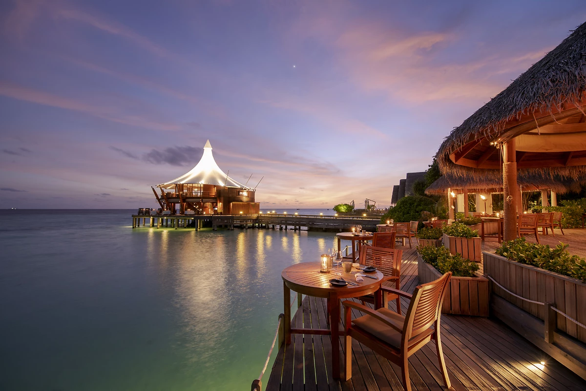 Cayenne Restaurant, Hôtel Baros Maldives, Maldives