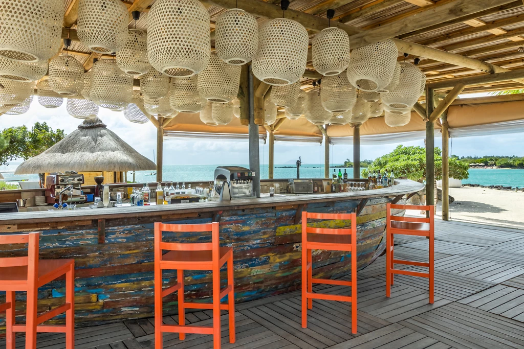 Pirogue Bar, Zilwa Attitude, Île Maurice