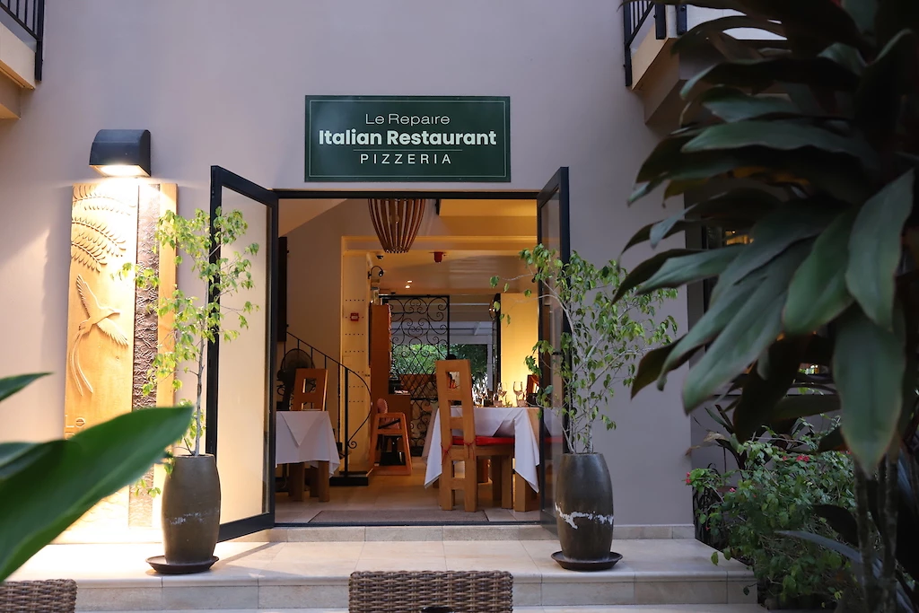 Le Repaire Italian Restaurant - Pizzeria, Le Repaire, Seychelles