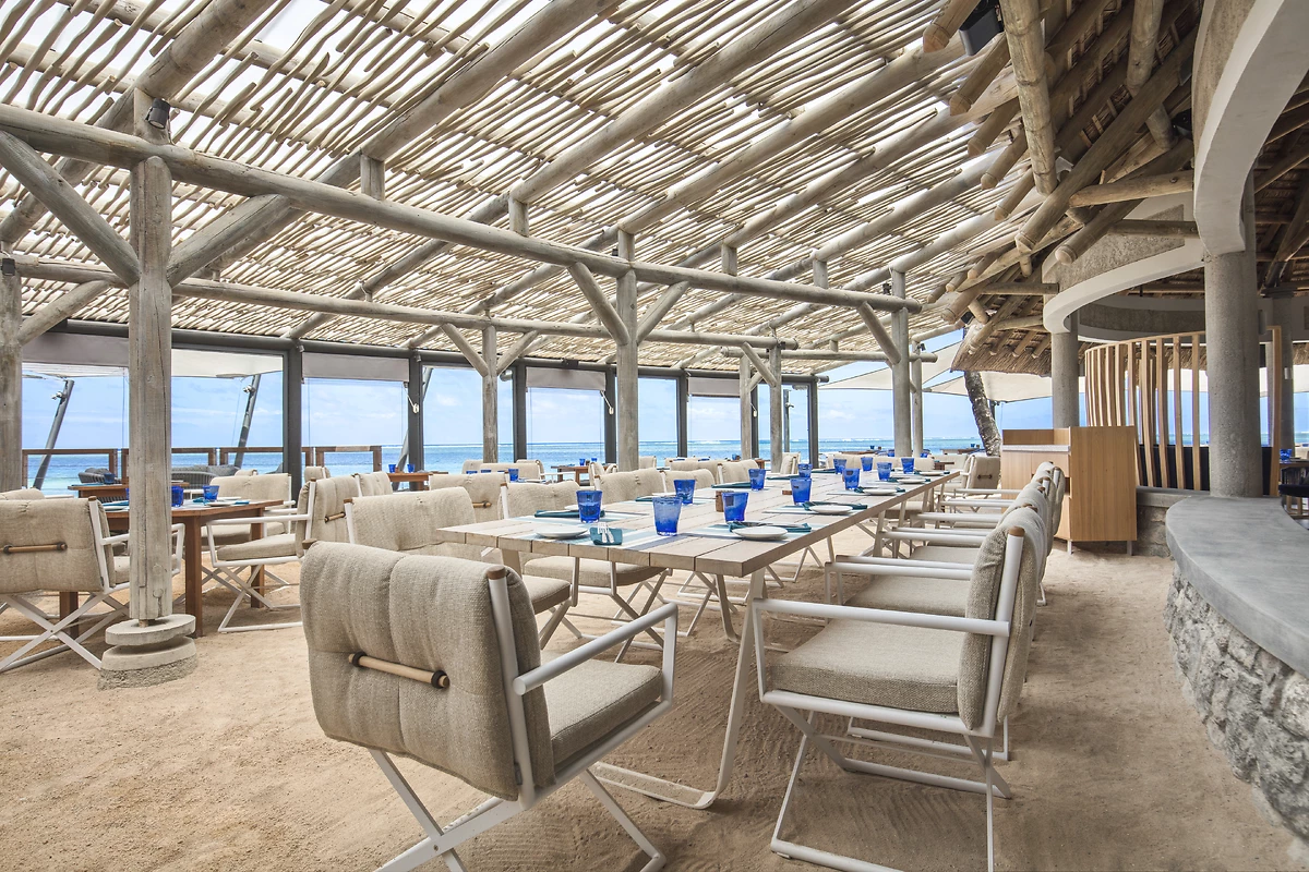 Infinity Blue Restaurant, Heritage Awali Golf & Spa Resort, Bel Ombre, Ile Maurice