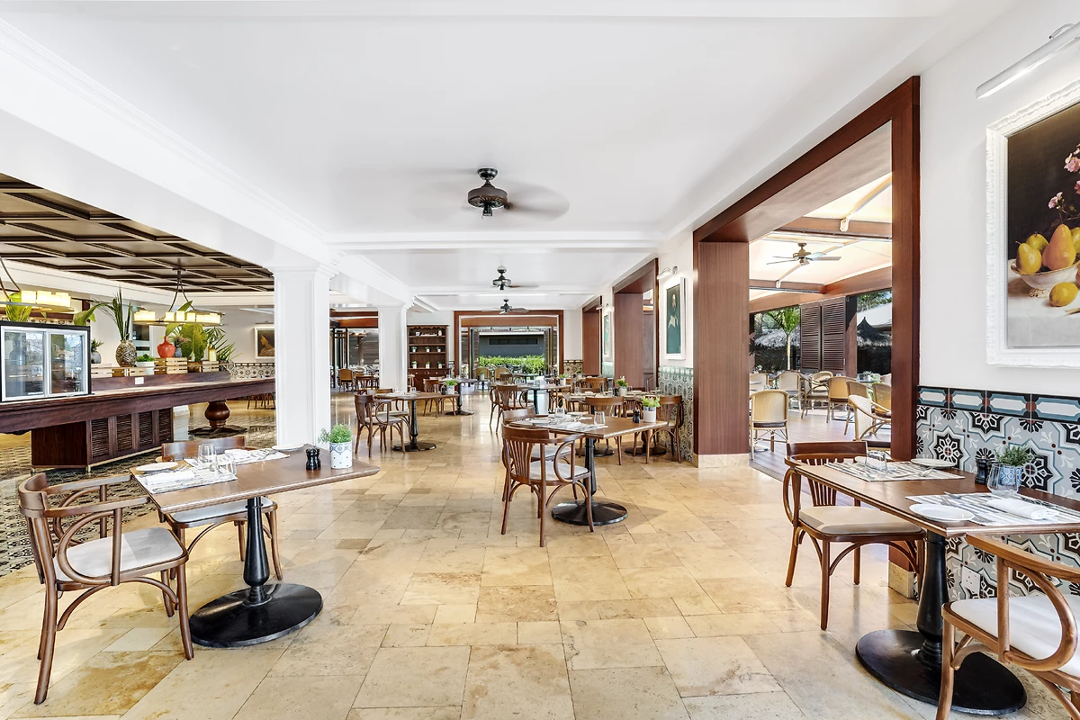 Salle de restauration, Cafè Lazare, Kempinski Seychelles Resort Baie Lazare, Seychelles