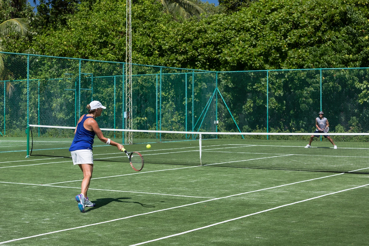 Terrain de tenis, Bandos