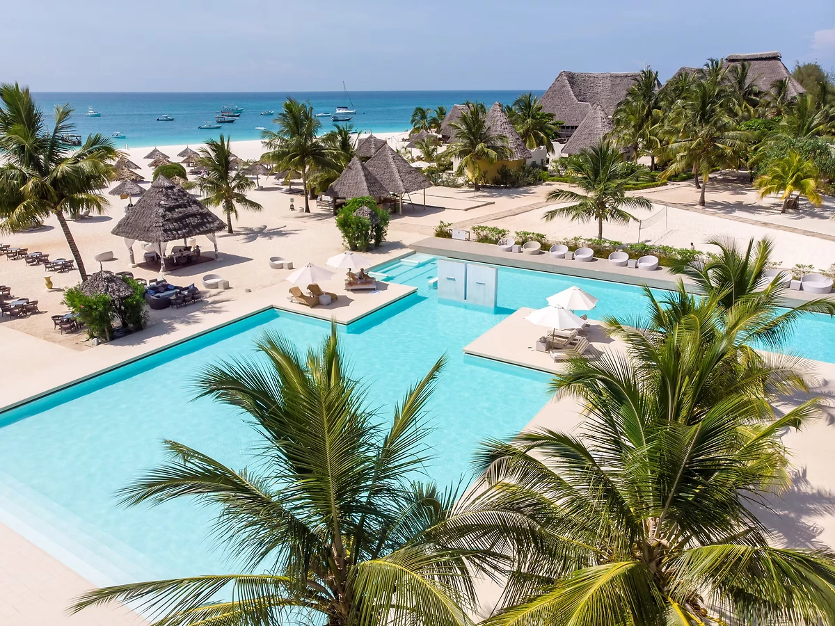 Vue aérienne de la piscine, Gold Zanzibar Beach House & Spa, Zanzibar, Tanzanie