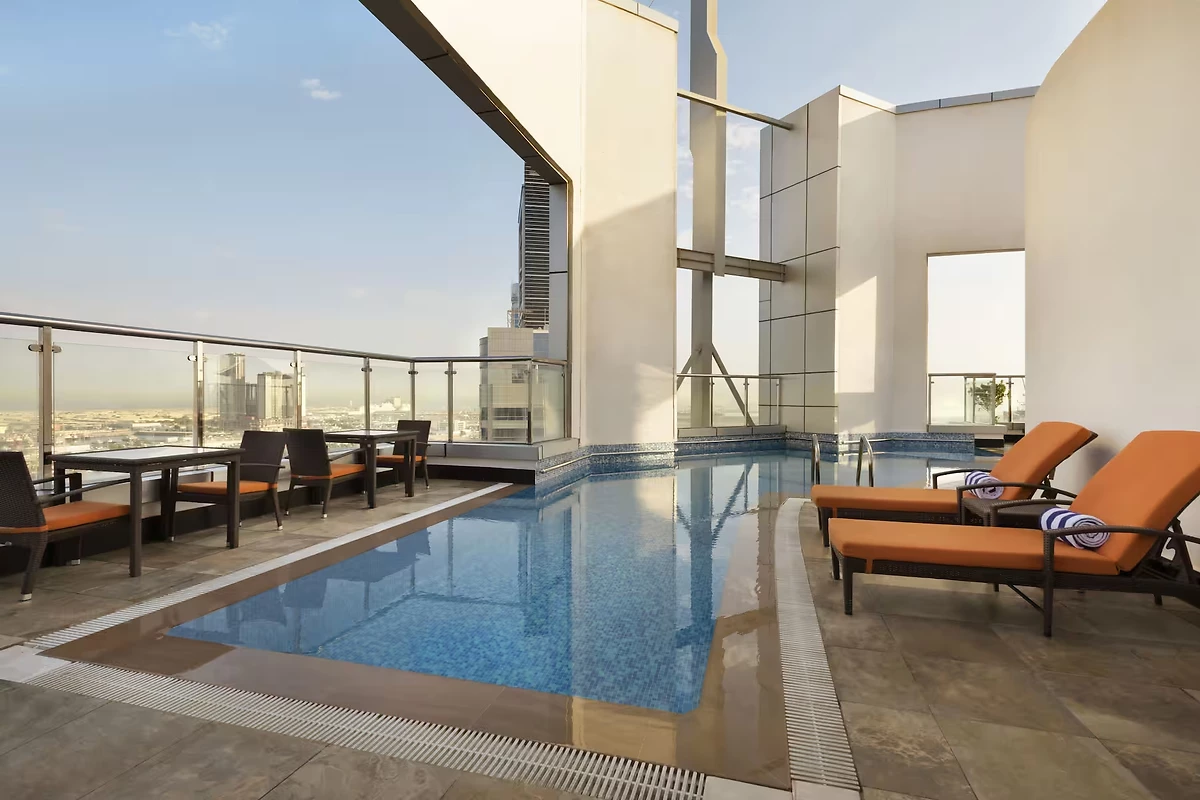 Abou Dhabi : Ramada by Wyndham Abu Dhabi Corniche