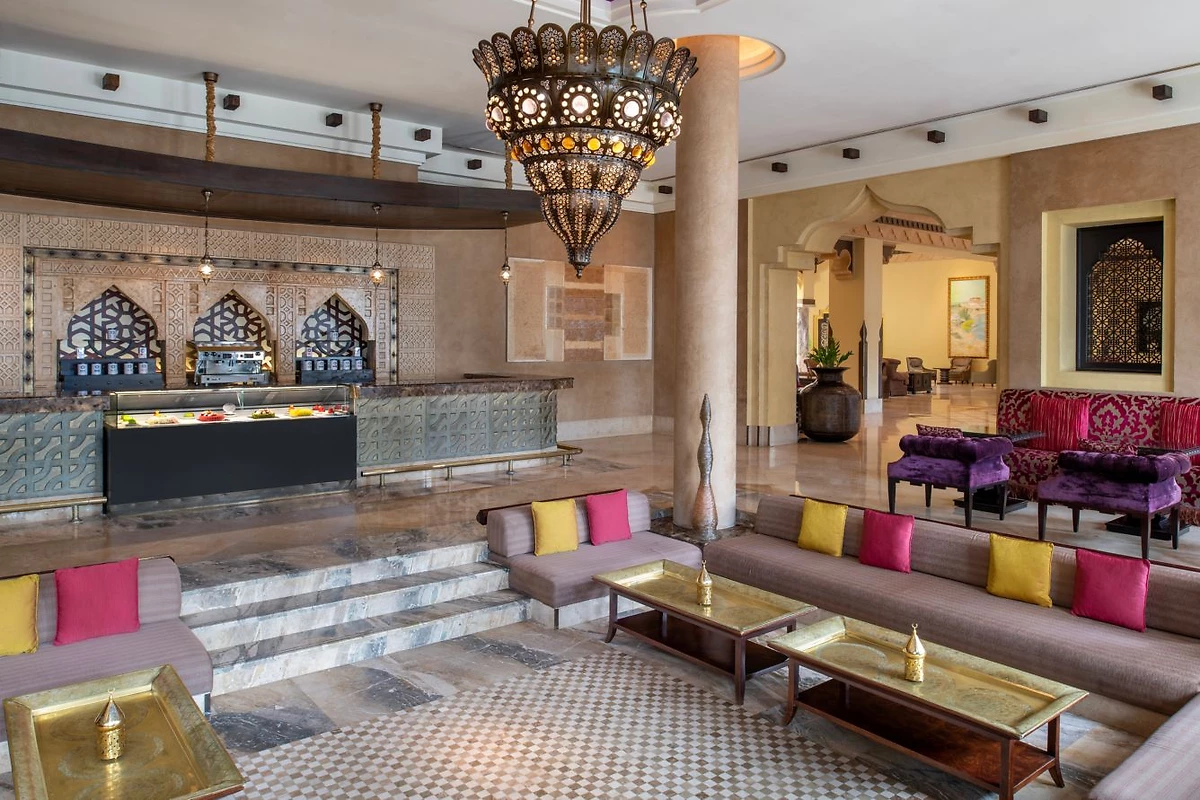Al Jalsa Cafe, Sharq Village & Spa, A Ritz-Carlton Hotel, Qatar