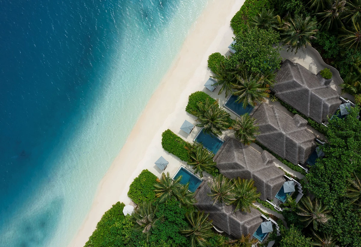 Plage, Huvafen Fushi, Atoll de Malé, Maldives