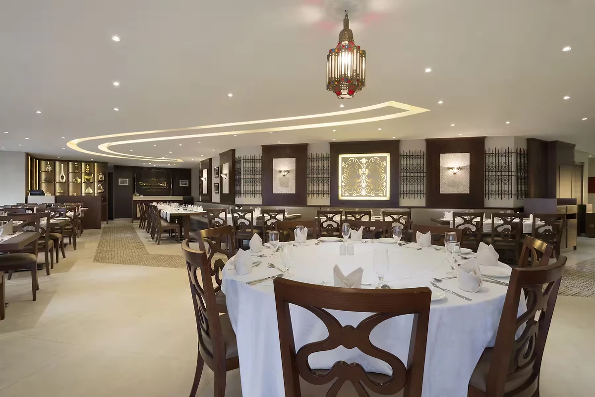 Restaurant Kareems, Ramada by Wyndham Abu Dhabi Corniche, Abou Dhabi