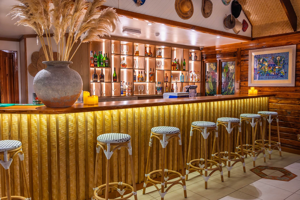 Chapo Bar, Acajou Beach Resort