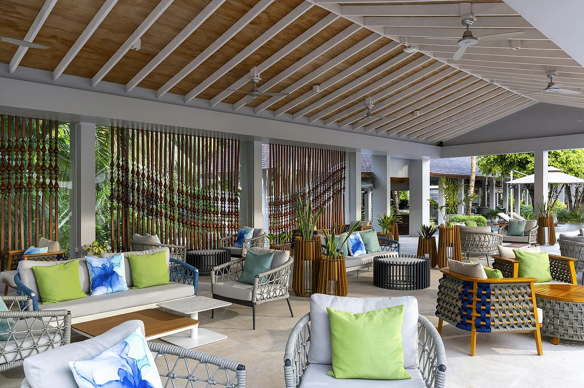Restaurant East, Niva Dhigali Maldives, Atoll de Raa, Maldives