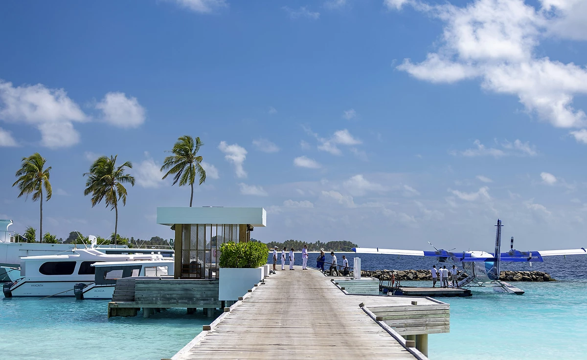 Embarcadère, Niva Dhigali Maldives, Atoll de Raa, Maldives