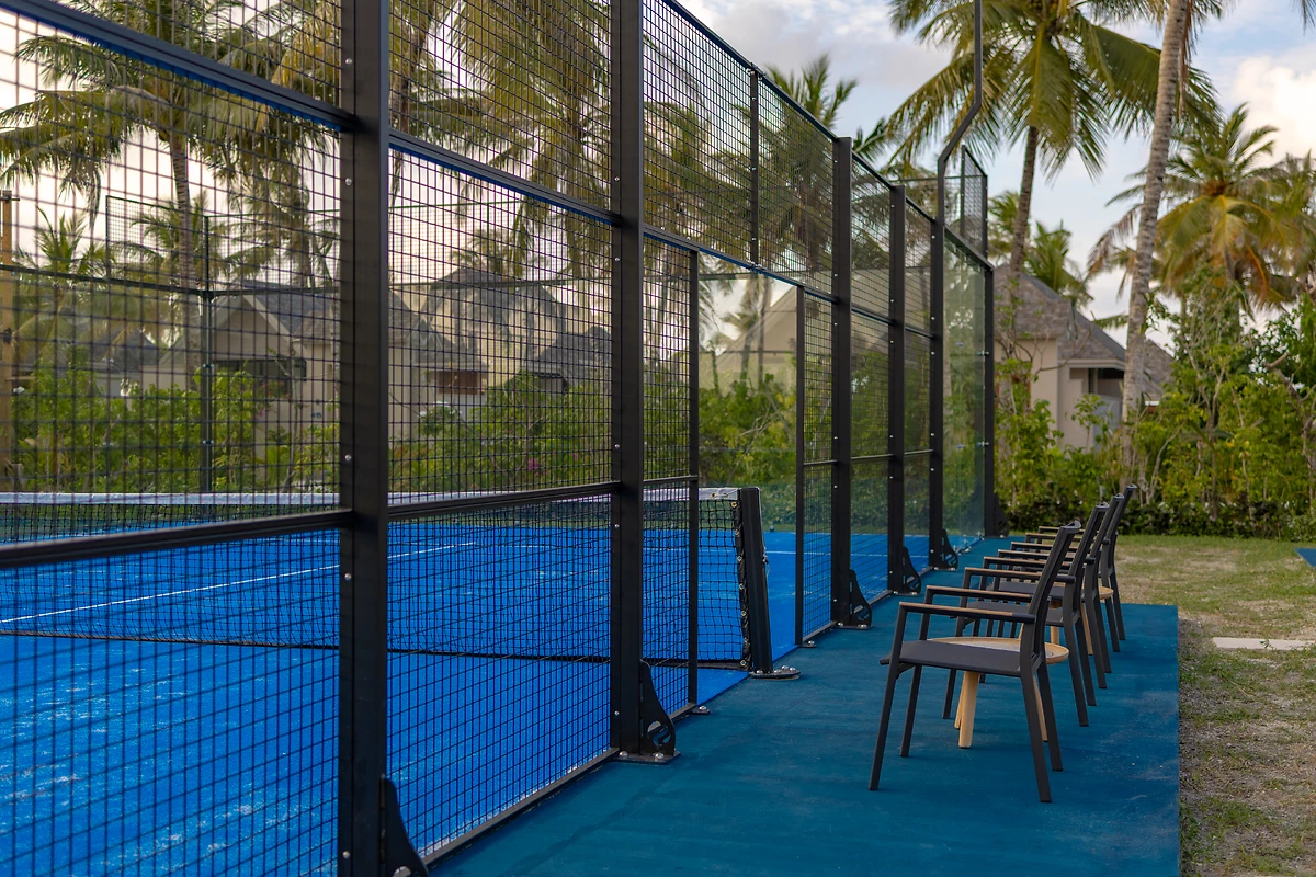 Court de padel, Ananea Madivaru Maldives, Atoll d'Ari, Maldives