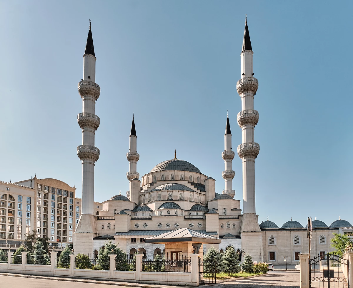 Grande mosquée de Bichkek, Kirghizstan