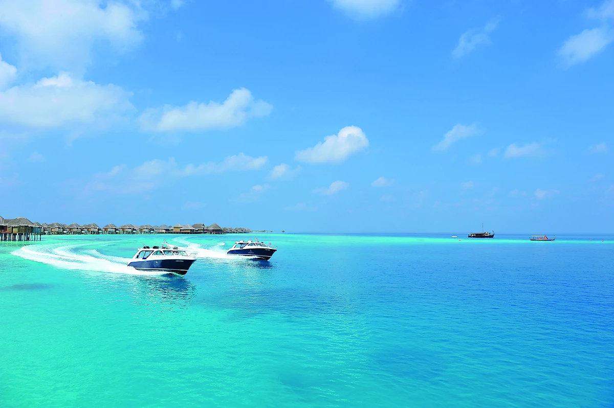 Excursions en bateau, Constance Halaveli, Atoll d'Ari, Maldives