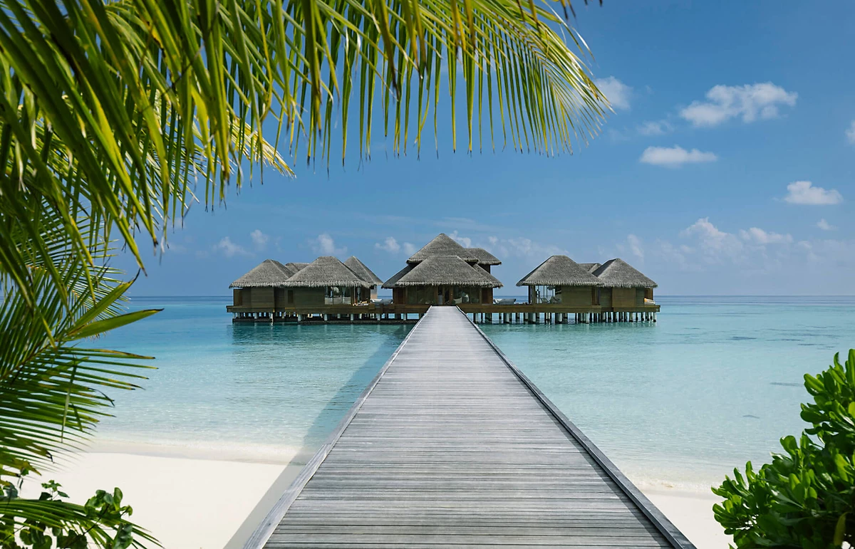 Ponton menant au Spa, Huvafen Fushi, Maldives
