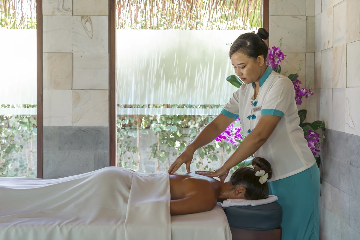 Spa, Wellness Village, Furaveri Maldives, Maldives