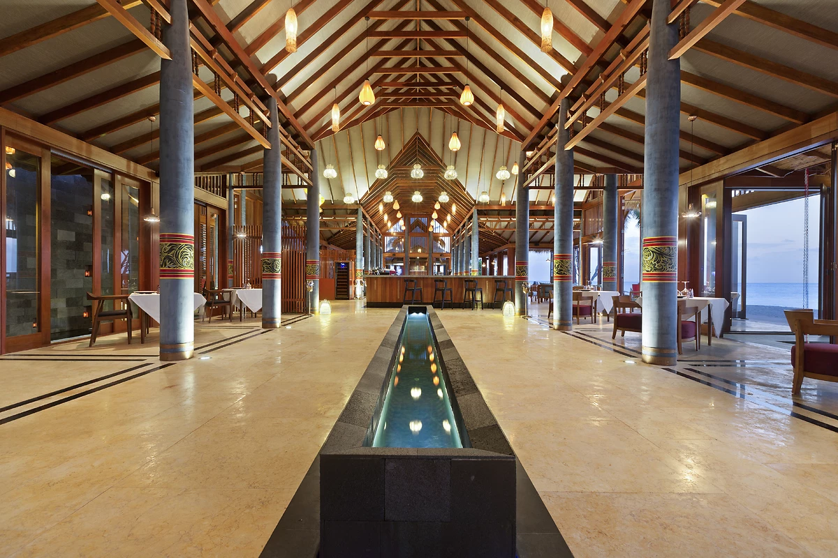 Raiyvilla Restaurant, Furaveri Maldives, Maldives
