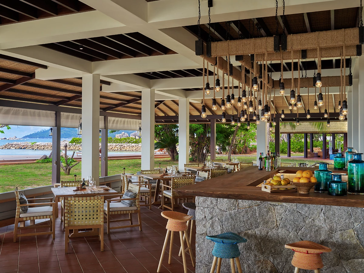 Bar, Island Cafe, Six Senses Zil Pasyon, Seychelles