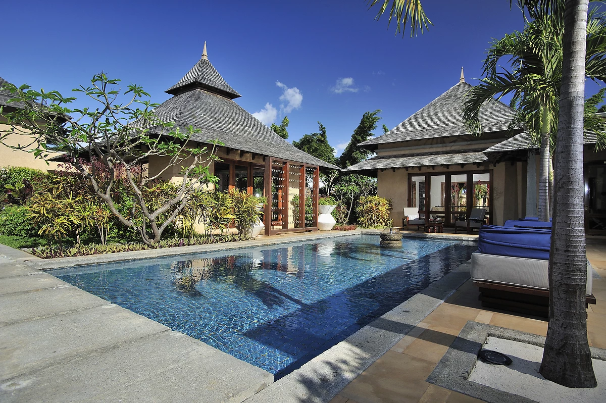 Pavillon de yoga et de méditation, spa de l'hôtel Maradiva Villas Resort & Spa