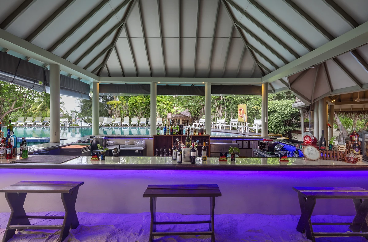 Hiyala Bar, Adaaran Select Hudhuran Fushi, Atoll de Malé, Maldives