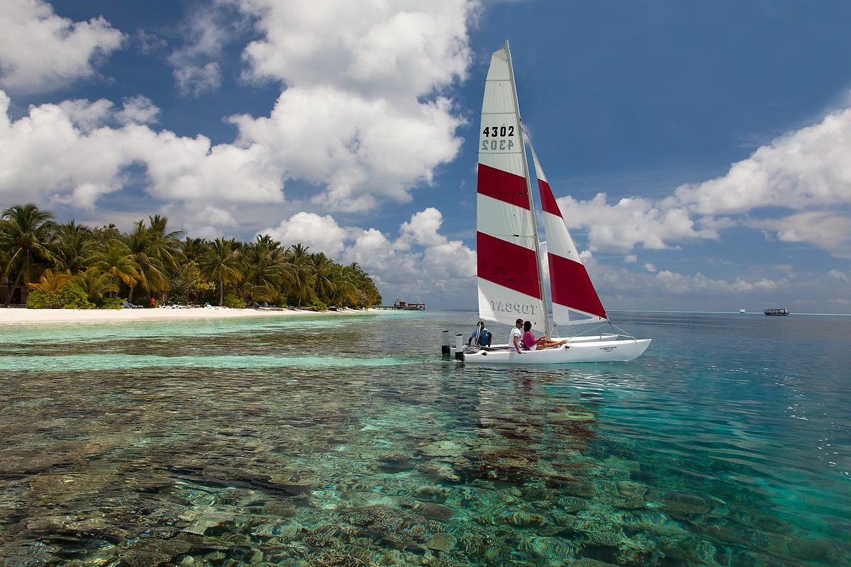 Bateau à voile, Vilamendhoo Island Resort & Spa, Atoll d'Ari, Maldives