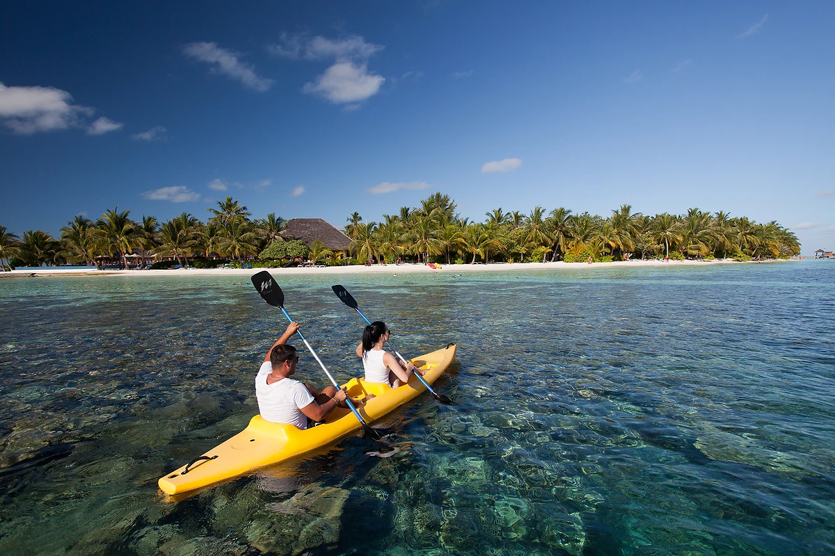 Kayak, Vilamendhoo Island Resort & Spa, Atoll d'Ari, Maldives